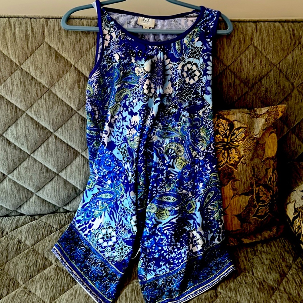 Eci Blue Floral Print Tank Top
